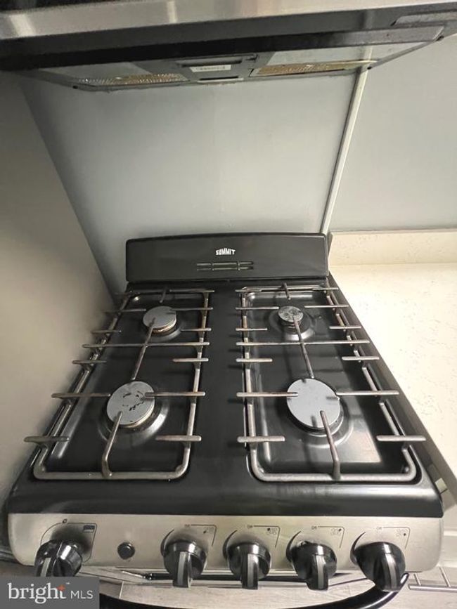 APT-3 - 1037 Edmondson Ave, Townhouse with 2 bedrooms, 1 bathrooms and null parking in BALTIMORE MD | Image 5