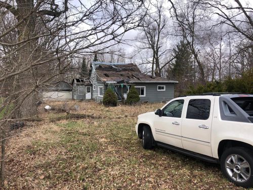 10220 Woodbridge Rd, Camden, MI, 49232-9602 | Card Image