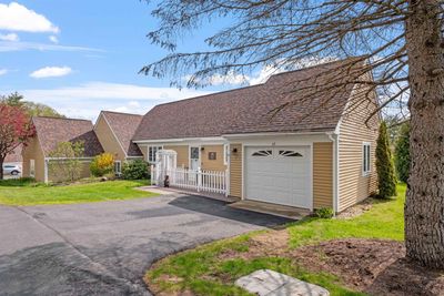 63 Garden Circle, Condo with 2 bedrooms, 1 bathrooms and null parking in Laconia NH | Image 2