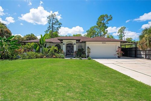 5960 Bur Oaks Ln, NAPLES, FL, 34119-1314 | Card Image