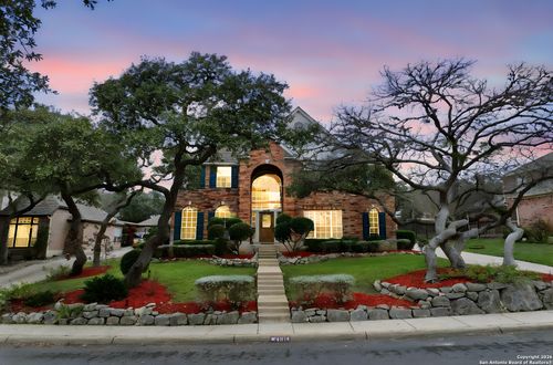 8810 London Hts, San Antonio, TX, 78254-2261 | Card Image