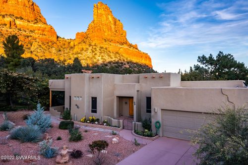 215 Devils Kitchen Dr, Sedona, AZ, 86351-7726 | Card Image