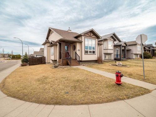 202 Keystone Lane W, Lethbridge, AB, T1J2R2 | Card Image