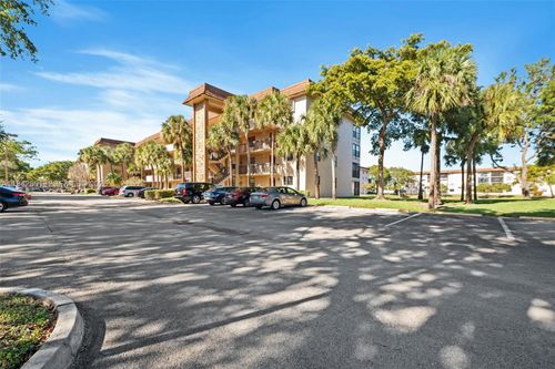 apt-310-4950 E Sabal Palm Blvd, Tamarac, FL, 33319-2606 | Card Image