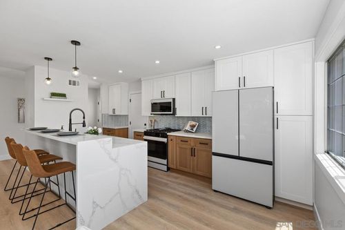 5252 Mount Blanca Dr, San Diego, CA, 92111-2609 | Card Image