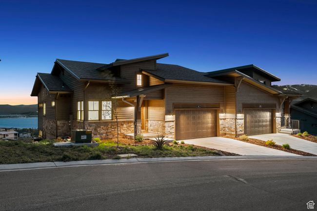 442 E Overlook Loop, Townhouse with 4 bedrooms, 5 bathrooms and 2 parking in Hideout UT | Image 18