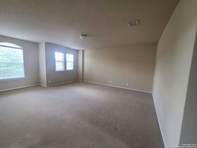 8715 Mediator Path, House other with 4 bedrooms, 3 bathrooms and null parking in Converse TX | Image 12