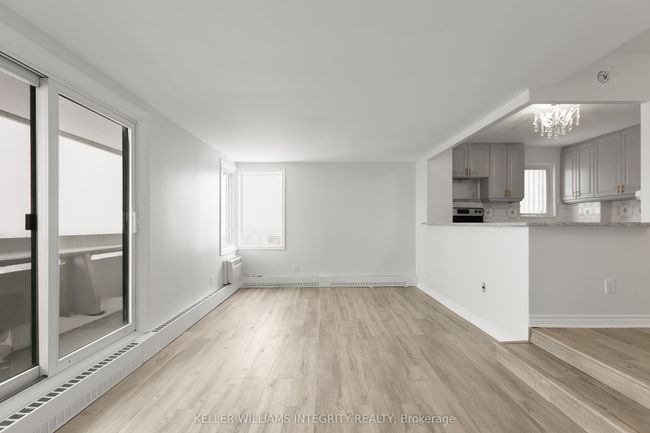 1603 - 1081 Ambleside Drive, Condo with 2 bedrooms, 1 bathrooms and null parking in Woodroffe ON | Image 14