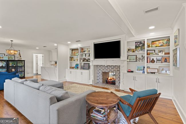 220 Magnolia Ave, House other with 4 bedrooms, 4 bathrooms and 3 parking in St Simons Island GA | Image 4