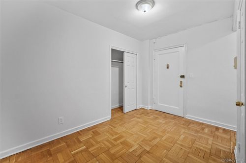 apt-1l-140 E Hartsdale Ave, Hartsdale, NY, 10530-3305 | Card Image