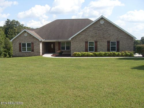 6742 Ridgeview Rd, Knoxville, TN, 37918-8208 | Card Image