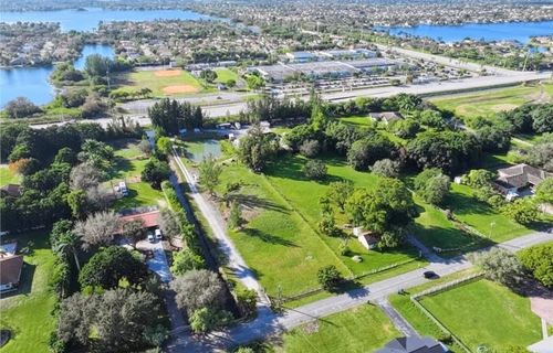 18100 Sw 70th Place, SOUTHWEST RANCHES, FL, 33331 | Card Image