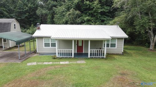 975 County Road 258, Fort Payne, AL, 35967-7085 | Card Image