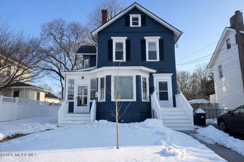 88 Elizabeth St, Keyport, NJ, 07735-1227 | Card Image