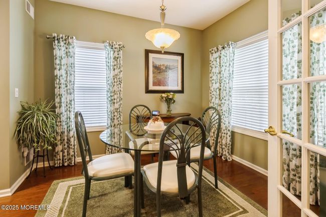 Sunny breakfast room. | Image 12