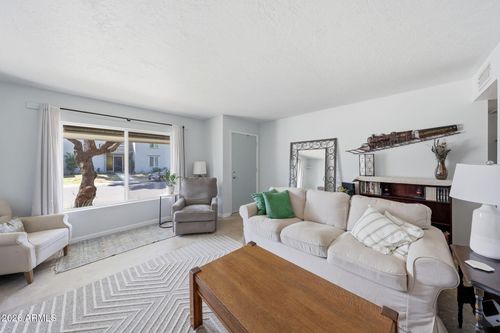 8334 E Valley Vista Dr, Scottsdale, AZ, 85250-5857 | Card Image