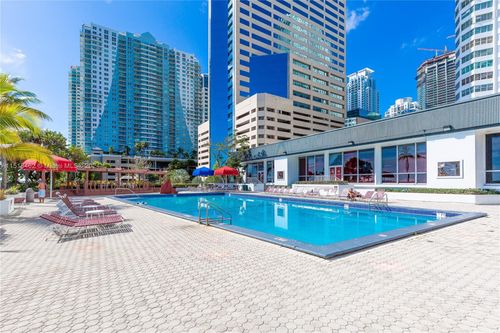 apt-2028-905 Brickell Bay Dr, Miami, FL, 33131-2928 | Card Image