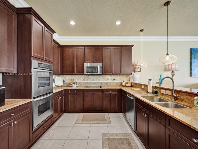 8703 Club Estates Way, House other with 5 bedrooms, 5 bathrooms and null parking in Lake Worth FL | Image 37