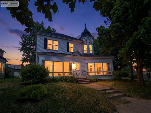 9 4th Avenue, Shell Lake, WI, 54871 | Card Image