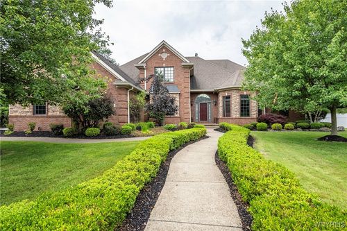47 Nature Cove Ct, Amherst, NY, 14221-1978 | Card Image