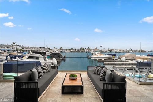 16449 Wimbledon Ln, Huntington Beach, CA, 92649 | Card Image