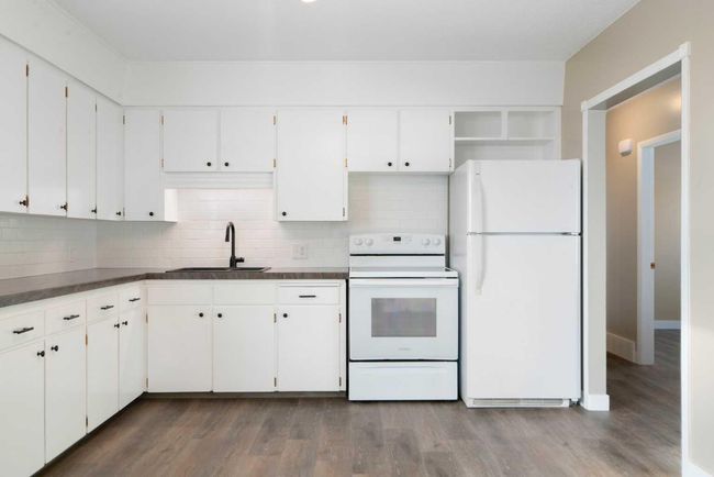 221 Frederick Avenue W, House other with 3 bedrooms, 1 bathrooms and 1 parking in Standard AB | Image 16