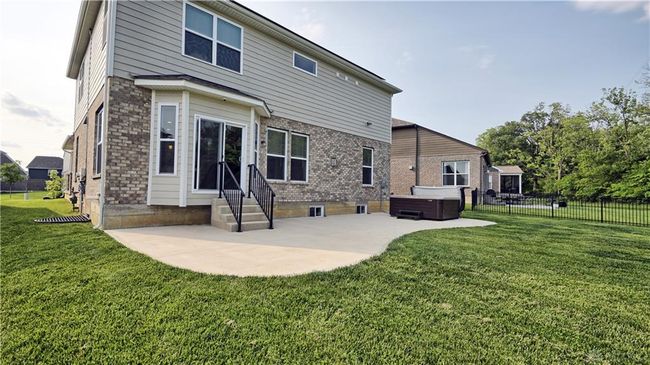 3899 Pepperwell Cir, House other with 4 bedrooms, 3 bathrooms and null parking in Dayton OH | Image 62