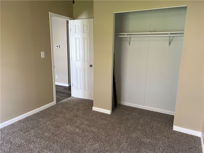 629 N State Highway 128, House other with 3 bedrooms, 2 bathrooms and null parking in Lakewood IL | Image 14