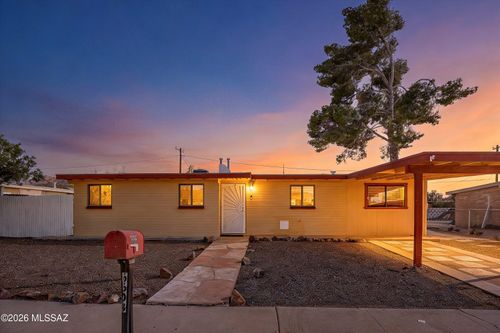 6608 E Mary Dr, Tucson, AZ, 85730-1651 | Card Image