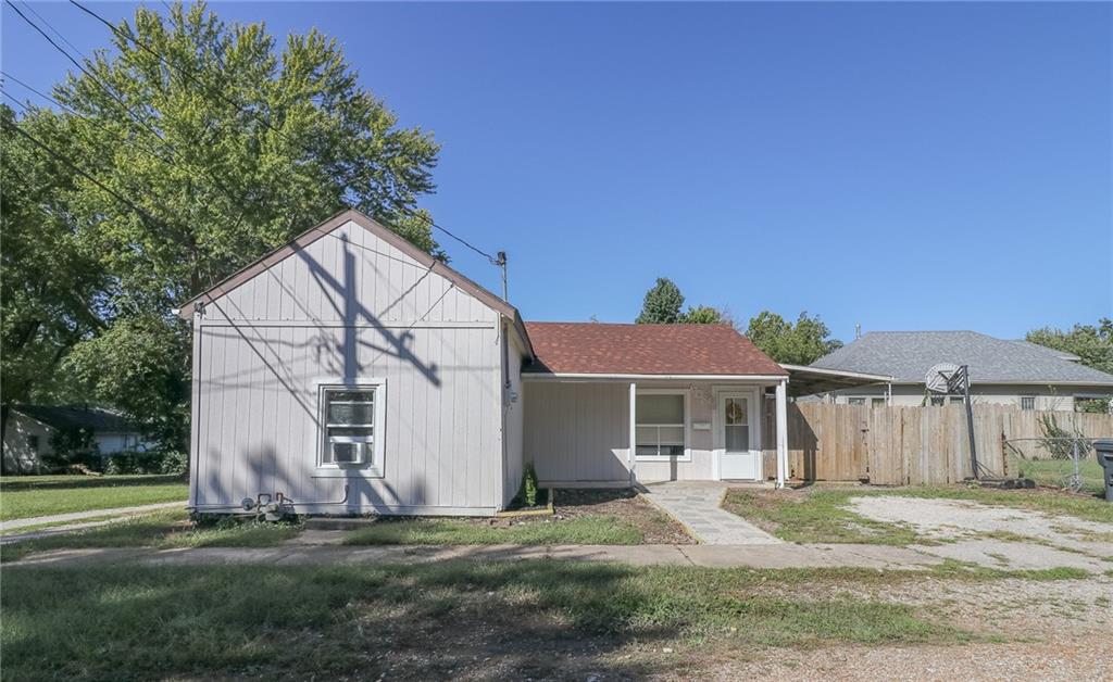 New York Ave, Sedalia, MO 65301