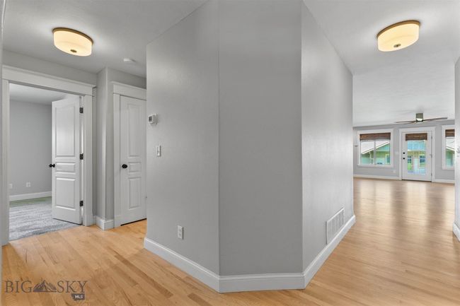 Entry | Image 17