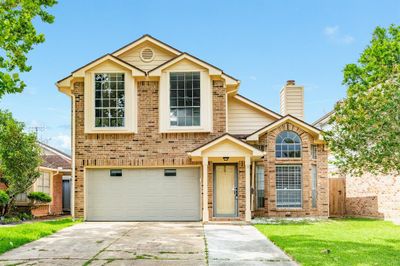 64 Avocado Court, House other with 4 bedrooms, 2 bathrooms and null parking in Lake Jackson TX | Image 1