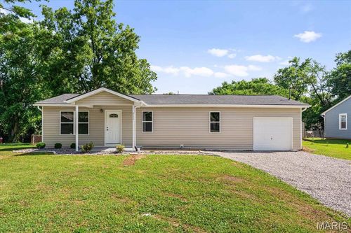 512 Pembroke Dr, Belleville, IL, 62223-3222 | Card Image