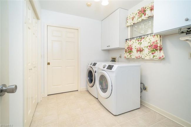 1104 Pamlico Dr, House other with 3 bedrooms, 2 bathrooms and null parking in Greensboro NC | Image 24