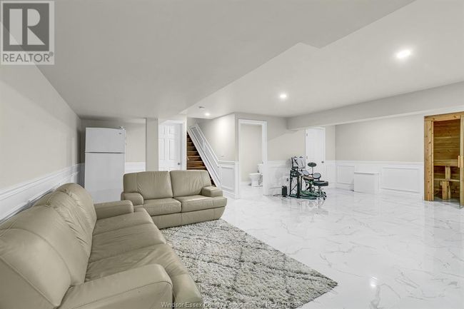 3741 Inglewood Ave, House other with 6 bedrooms, 5 bathrooms and null parking in Windsor ON | Image 33