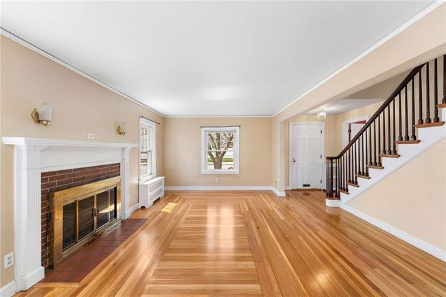 96 Brewster St, House other with 4 bedrooms, 2 bathrooms and 3 parking in Pawtucket RI | Image 6