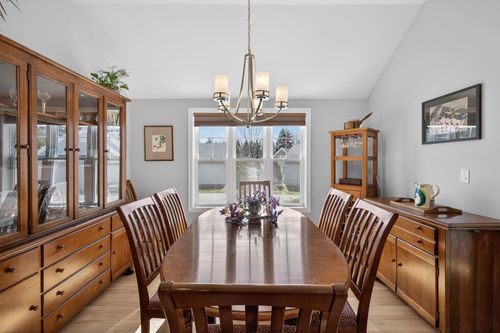 22-22 Mill Pond Rd, Brentwood, NH, 03833-6139 | Card Image