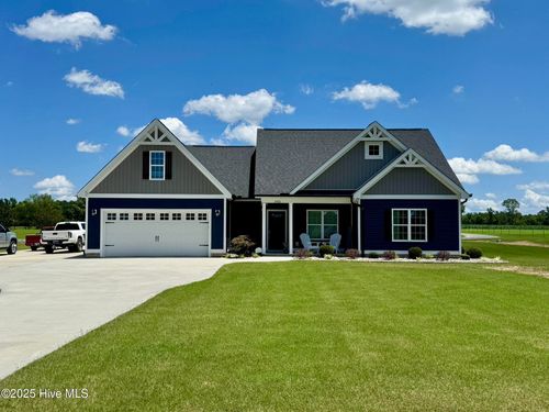 2925 Davenport Rd, Deep Run, NC, 28525-9638 | Card Image