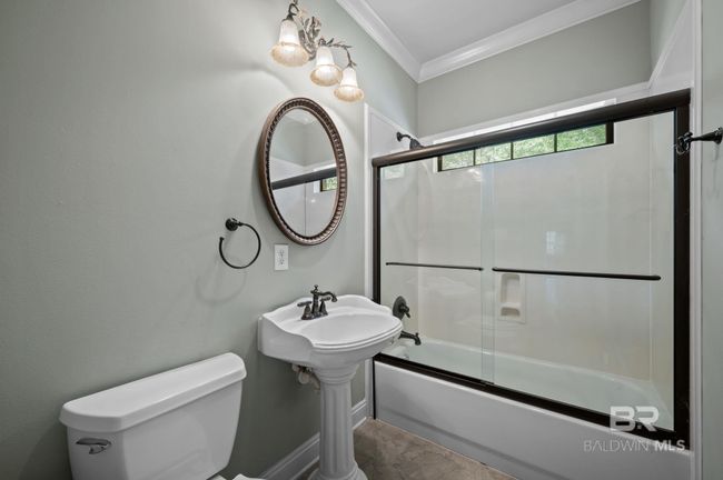 Bathroom | Image 33