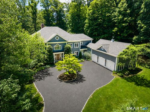 760 Smith Ridge Rd, New Canaan, CT, 06840-3227 | Card Image