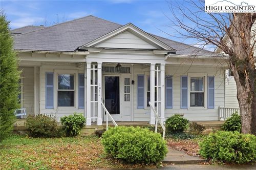 1011 Ashe Avenue, Lenoir, NC, 28645 | Card Image