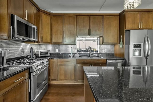 UNIT-403 - 132 Lakefront Blvd, Condo with 2 bedrooms, 2 bathrooms and null parking in Buffalo NY | Image 9