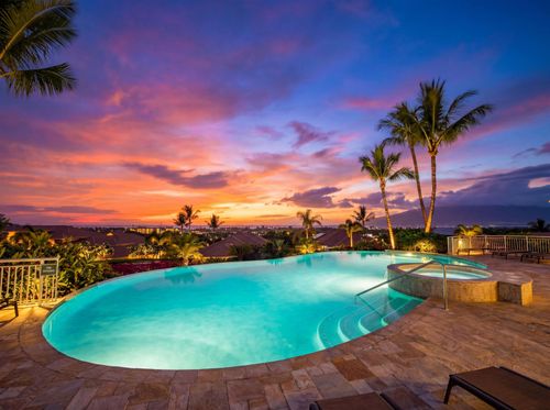 94-2760 Umeke Cir, Kihei, HI, 96753-6948 | Card Image