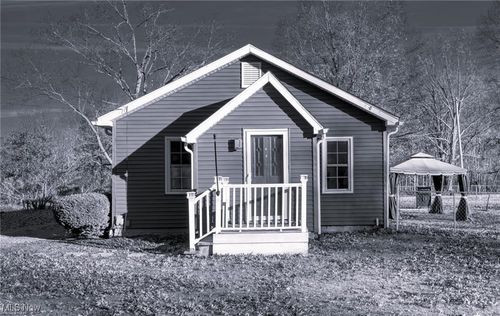 455 E Florida Ave, Sebring, OH, 44672-1633 | Card Image