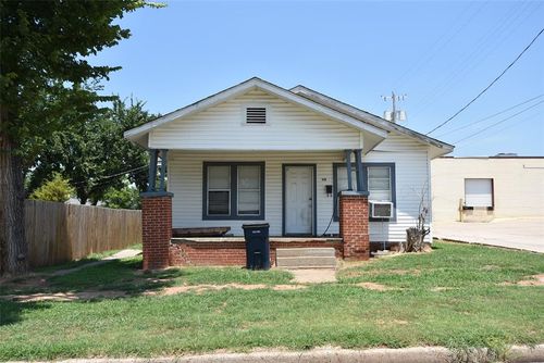 110 W Evans Street, Seminole, OK, 74868 | Card Image