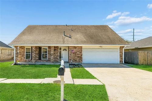 3321 Cannes Pl, Kenner, LA, 70065-2912 | Card Image