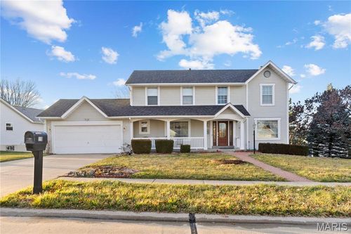 119 Beacon Hill Dr, Saint Charles, MO, 63301-5736 | Card Image