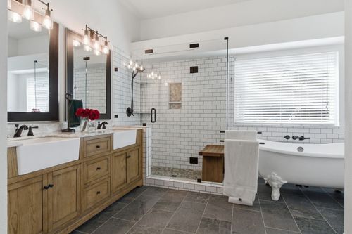 7801 Defender Ln, Rowlett, TX, 75089-2611 | Card Image