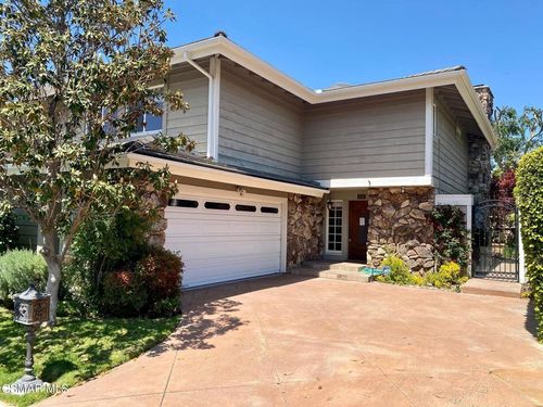 4555 Tam Oshanter Dr, Westlake Village, CA, 91362-4330 | Card Image