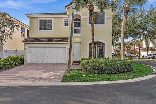 7792 Nw 18th St, Pembroke Pines, FL, 33024-0917 | Card Image